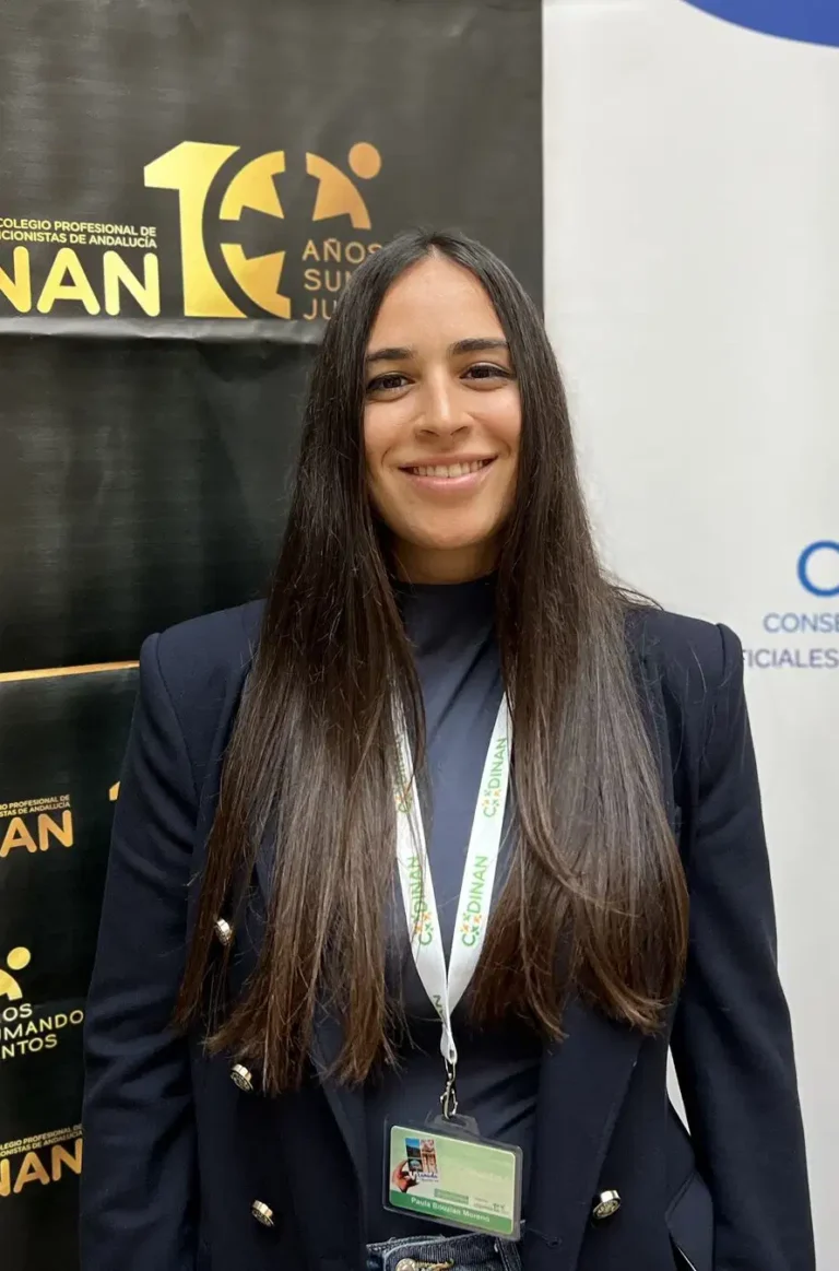 Paula Bouzian en un congreso de nutrición de Almería
